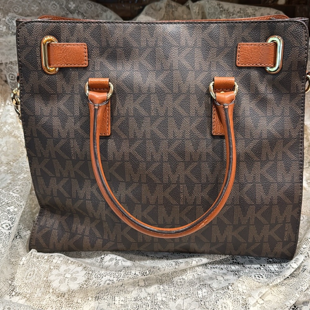 Michael Michael Kors large Hamilton Brown Signature Tote Bag EUC - Picture 7 of 15